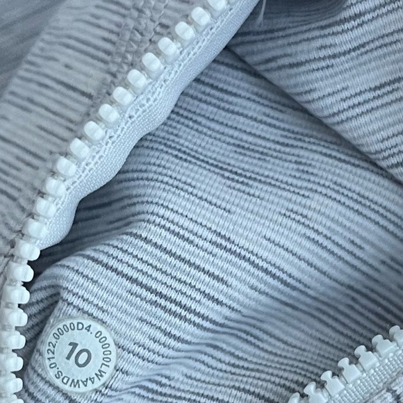 Lululemon Define Jacket - Picture 6 of 6